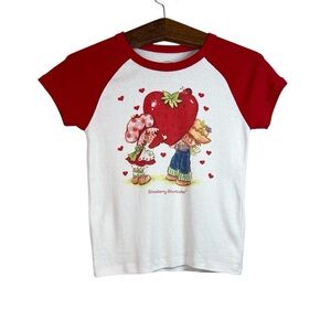 Strawberry Shortcake Babydoll Graphic Tee PJ Shirt Size M (Runs Small)